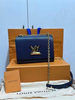 Bag LV Twist Gold PM Complete Set Rec 30 dec 2017, Olshop Fashion, Olshop  Wanita di Carousell