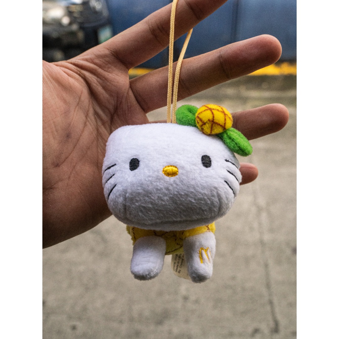 Mcdonalds Hello Kitty Pineapple Plush Dangler Keychain 2005, Hobbies & Toys, Toys & Games on