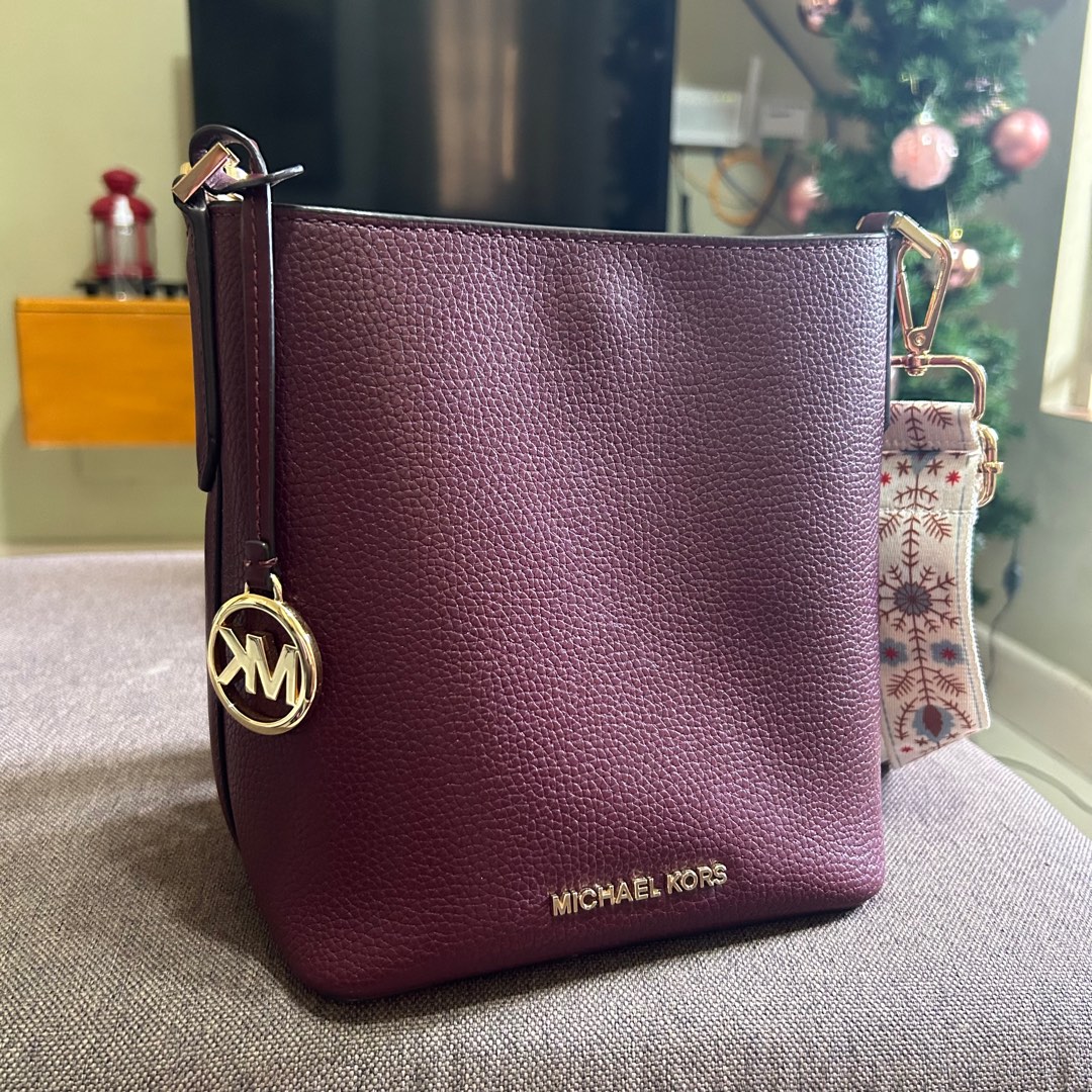 Michael Kors Kenly Tote - Brown Monogram, Luxury, Bags & Wallets on  Carousell