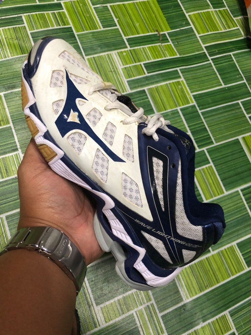 Mizuno wave lightning rx3 shop women's indoor court shoes