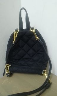 （分類：）位於 。 由 tinkerbell_1581 提交（商品編號 1258619298，圖片 1）。簡介： 。