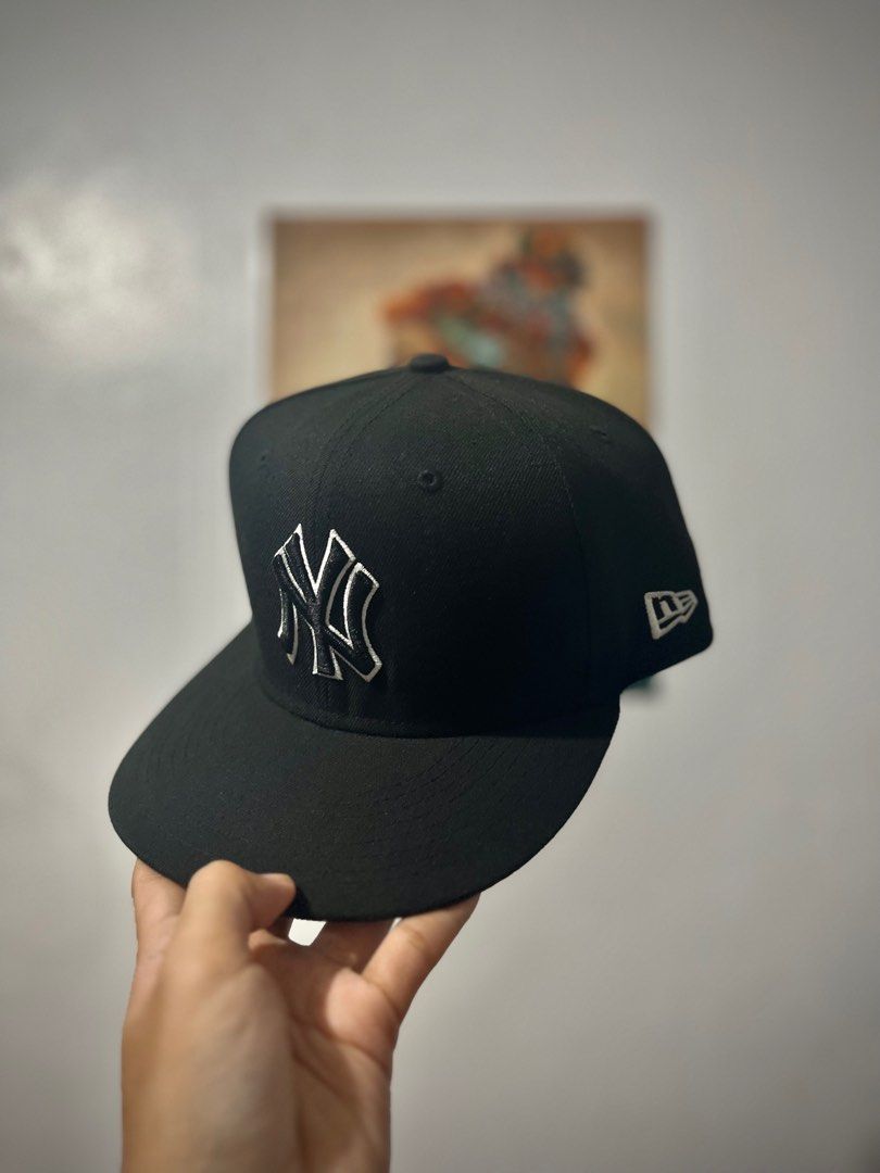 New Era 59Fifty Yankees 678, Men's Fashion, Watches & Accessories, Cap &  Hats on Carousell