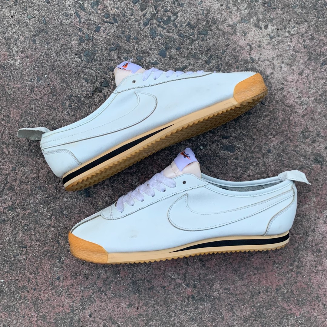 Nike cortez sale white gum