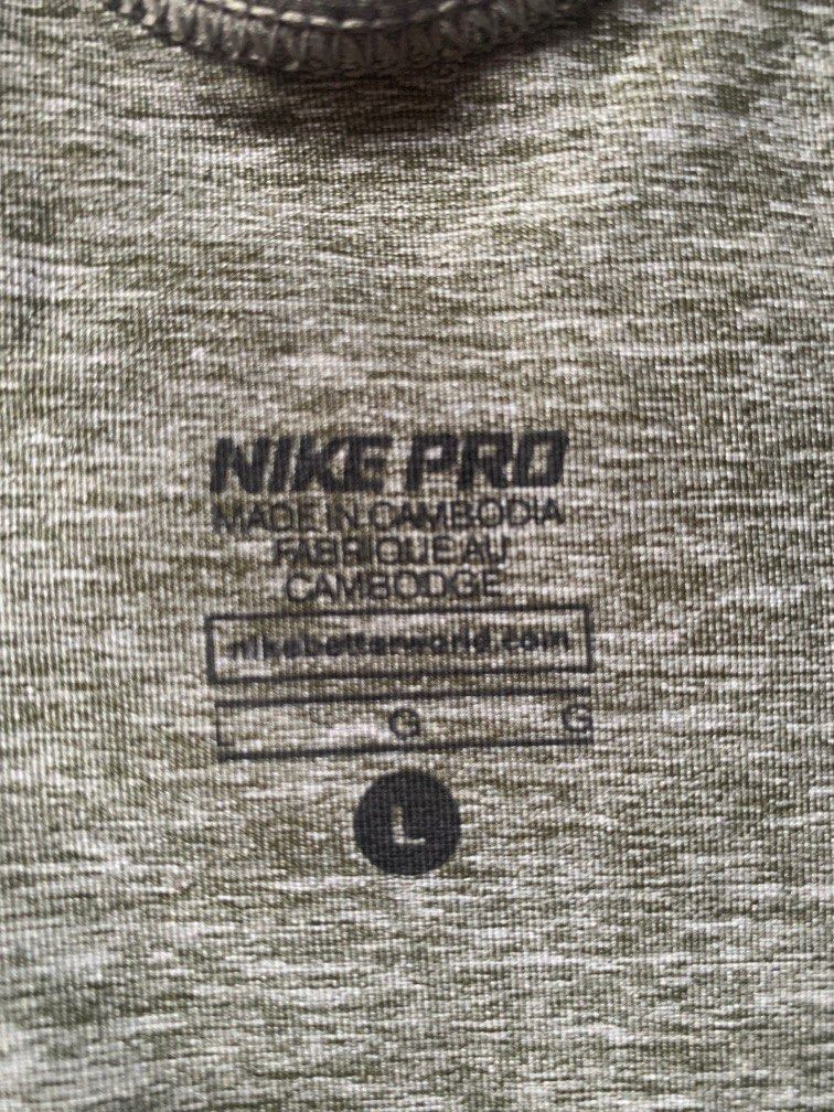 Nike pro activewear ladies top L Women s Fashion Activewear on