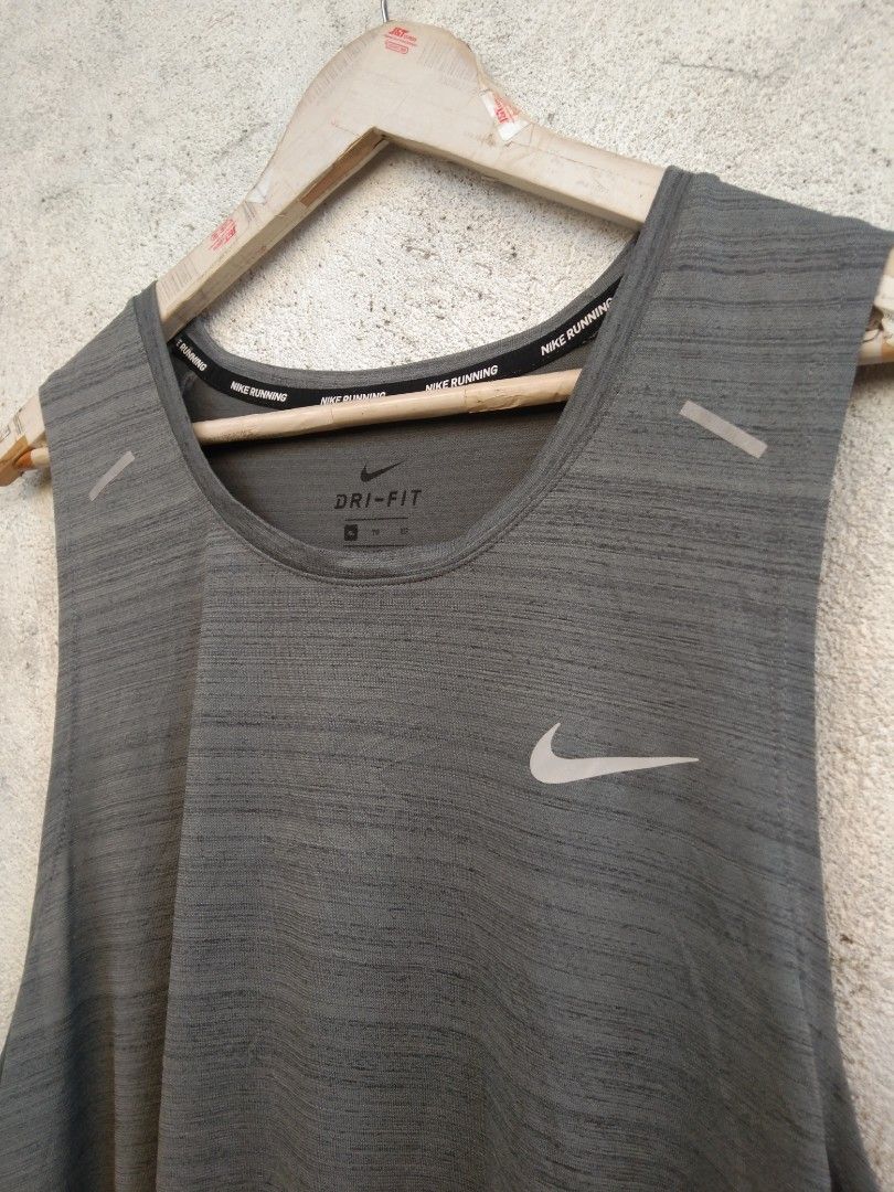Dry fit dot Nike ✓ Sando