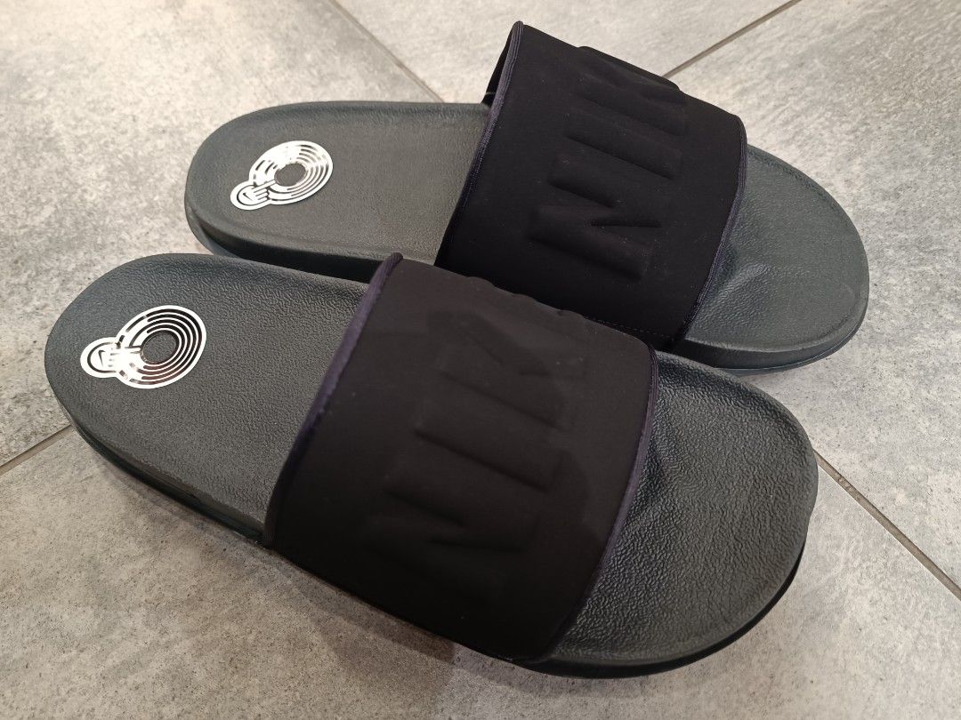 3c nike sandals