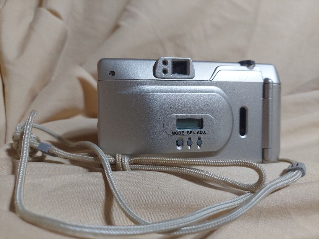 Nikon Lite Touch Zoom 70ws (35mm Format) (Category: Cameras) located in Puerto Princesa. Submitted by jessagalicia5834 (Listing ID 1258699292, Image 2). Description: Conditions: -Fully Functional -Mininal to unnoticeable scratches -All keys/buttons are working -Bought in a Japan Surplus in this state with box Specs: 35mm film format Coated Nikon Zoom Macro 28-70mm Flash Mode Self Timer Built-in Flash Optical Viewfinder LCD Display (Modes and Film