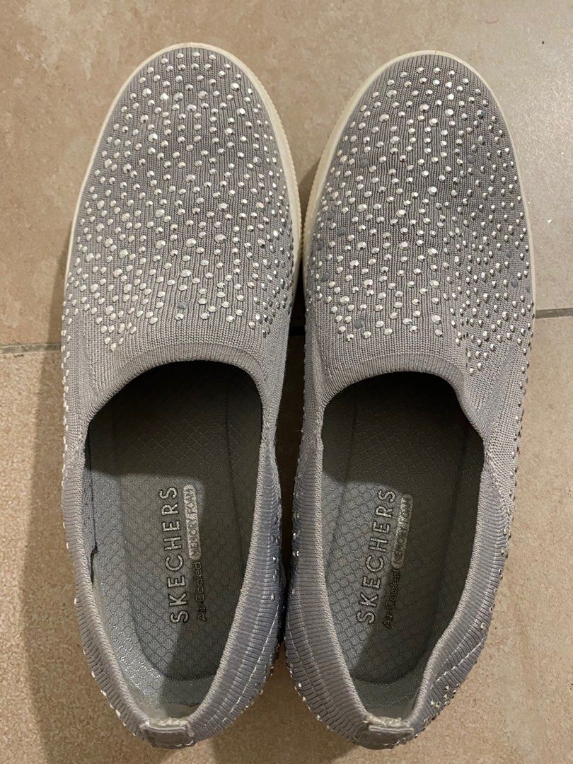 NO BOX Skechers Memory Foam Slip On Women s Fashion Footwear