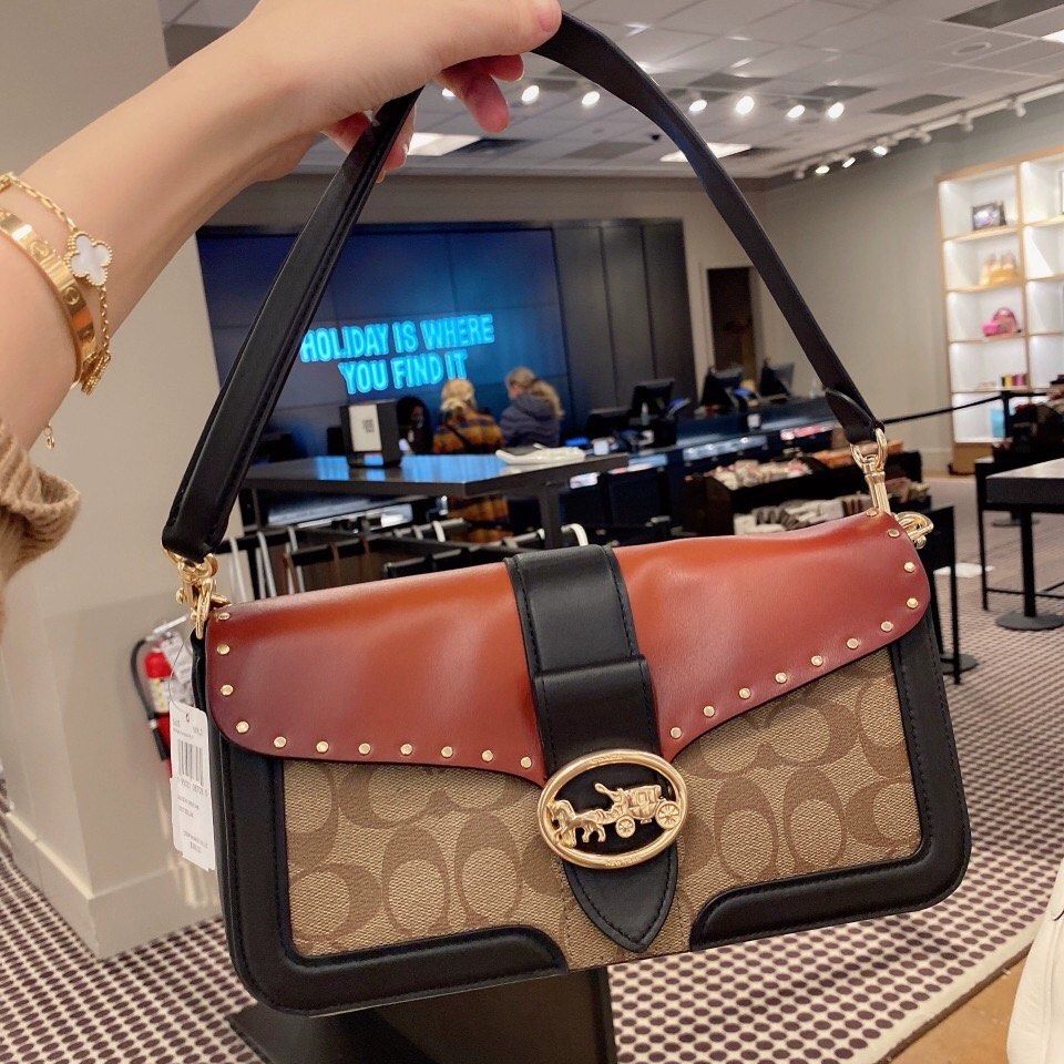 Original coach shoulder bag with rivets Women s Fashion Bags