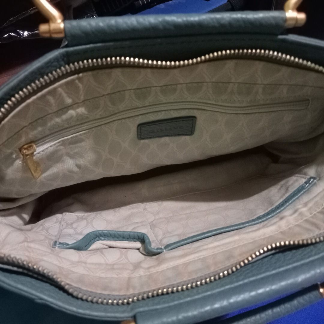 Original Gillivo Authentic Leather preloved, Women's Fashion, Bags ...