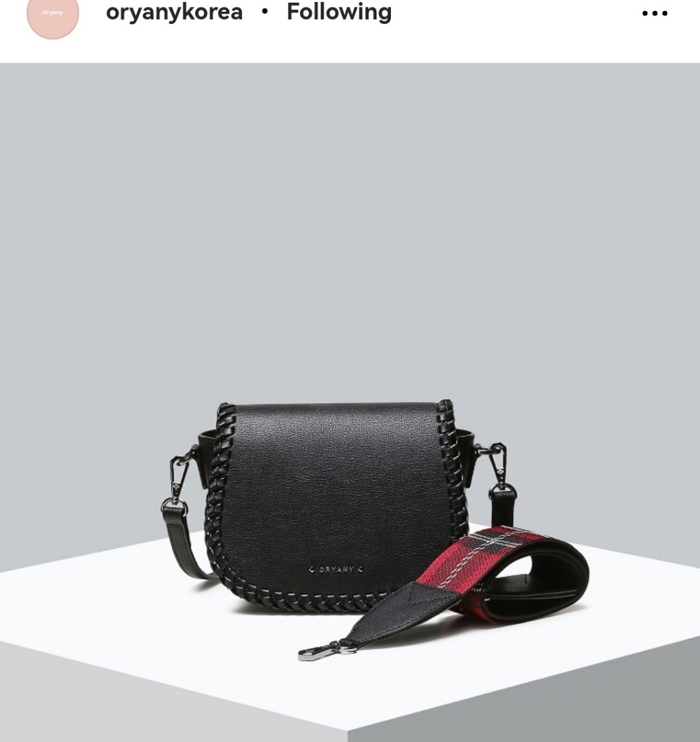 Brand New EGG Tote Bag (original price: 1400), Women's Fashion, Bags &  Wallets, Cross-body Bags on Carousell