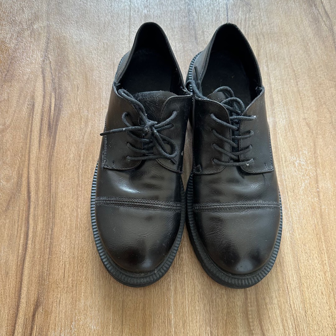 Oxford Loafers, Women's Fashion, Footwear, Loafers on Carousell