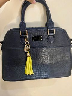 Lux & Berg Square Bag, Women's Fashion, Bags & Wallets, Beach Bags on  Carousell