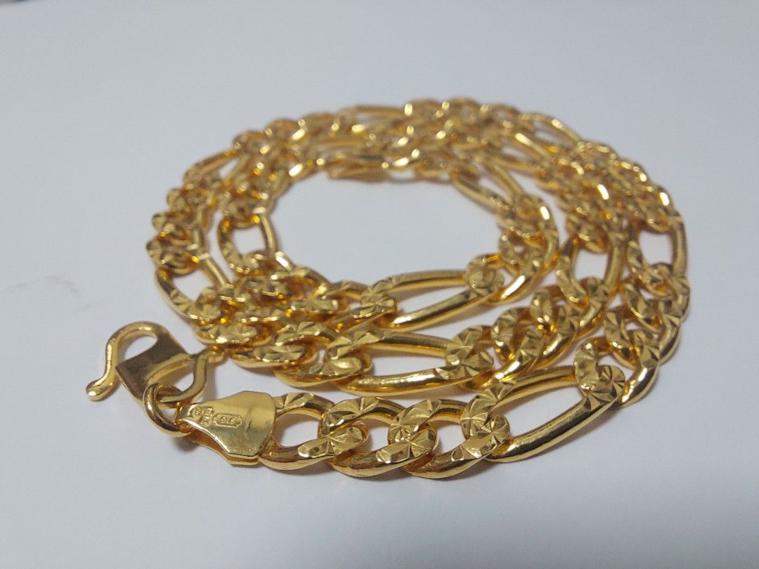 Gold diamond cheap cut figaro chain