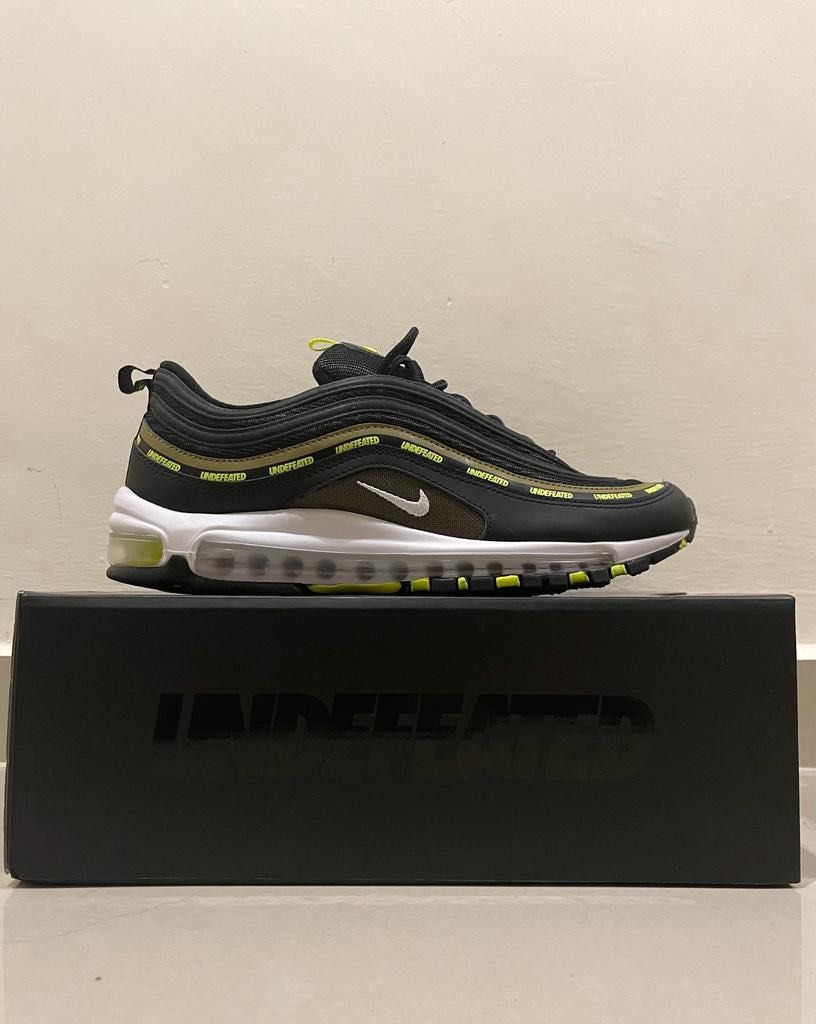RARE Nike airmax 97 x Undefeated Men s Fashion Footwear