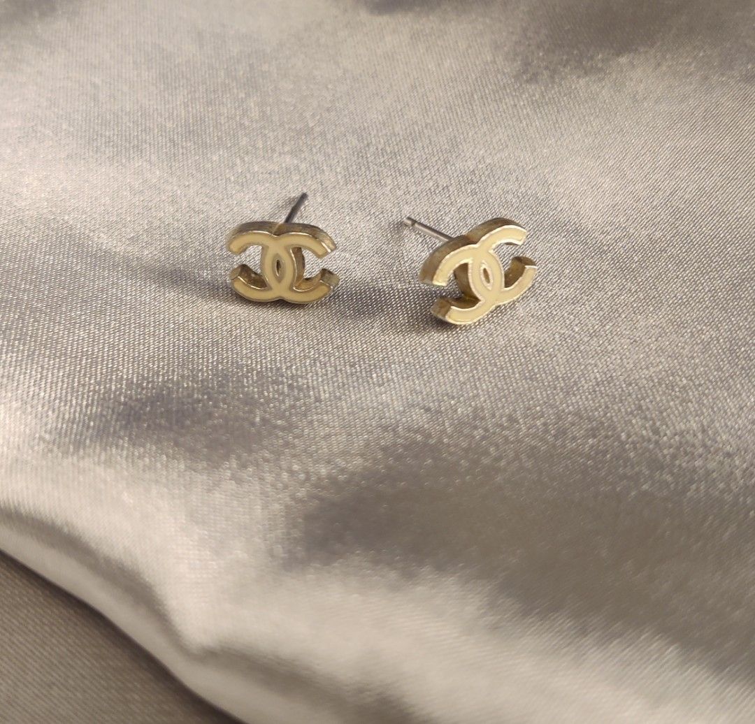 Rare vintage Chanel CC Mark Earrings, Luxury, Accessories on Carousell