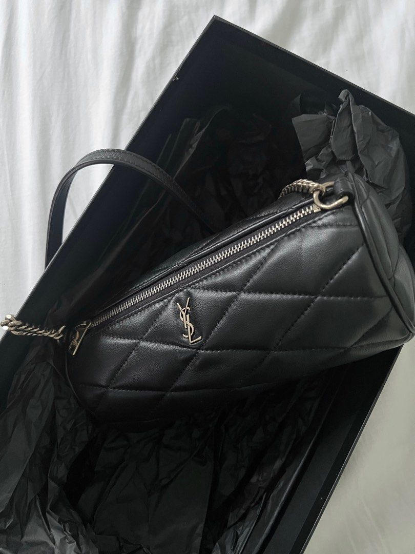 Sade Mini Leather Shoulder Bag in Black - Saint Laurent