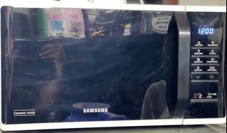 Samsung 23L Microwave Oven