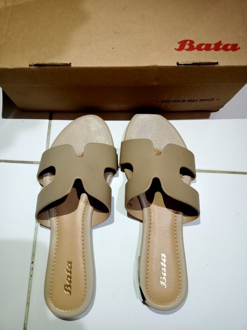 Bata clearance motor sandal