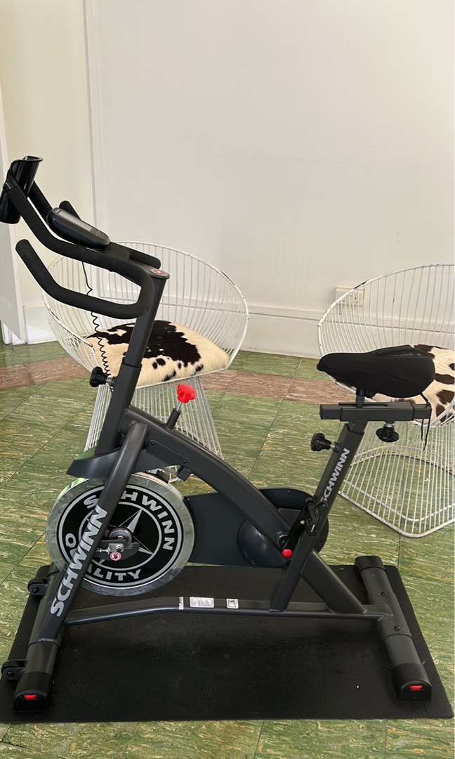 Schwinn ic2 clearance exercise bike