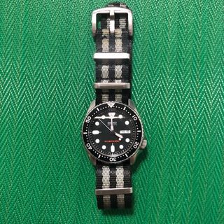 Seiko - Admittedly, they look better on rubber straps. But there's  something about Seiko bracelets. Whether it's their OEM jubilee usually  seen on an SKX or the bracelet fitted on a turtle