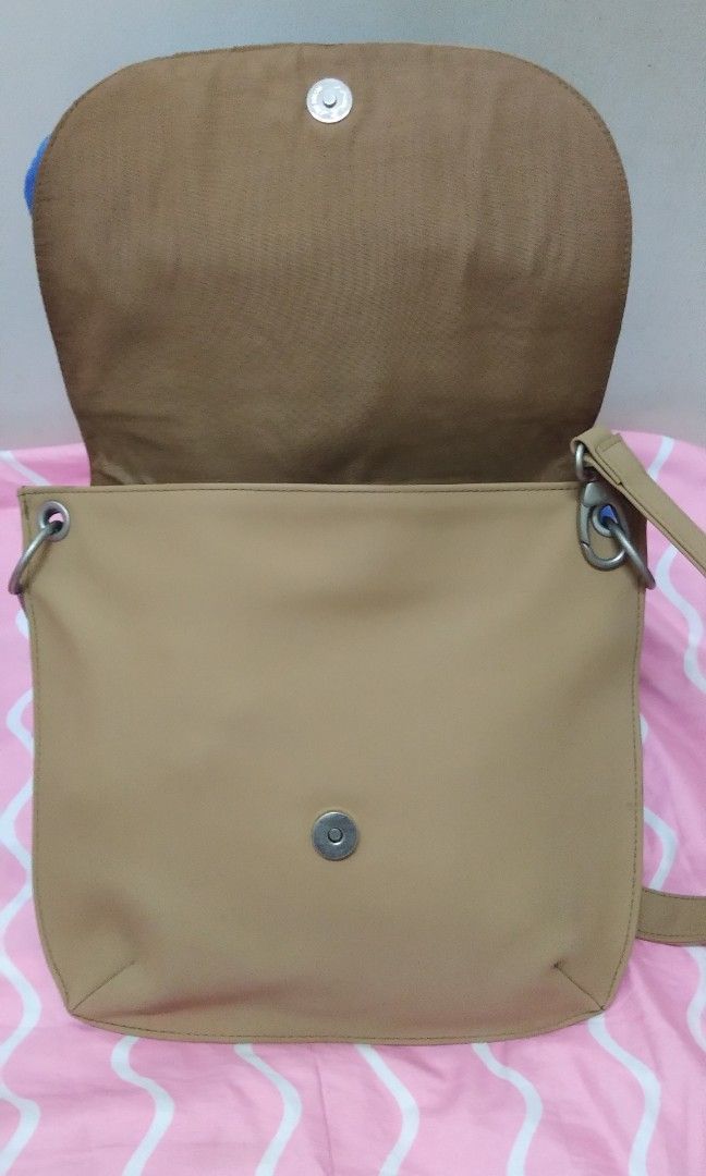 Esprit shoulder bag store