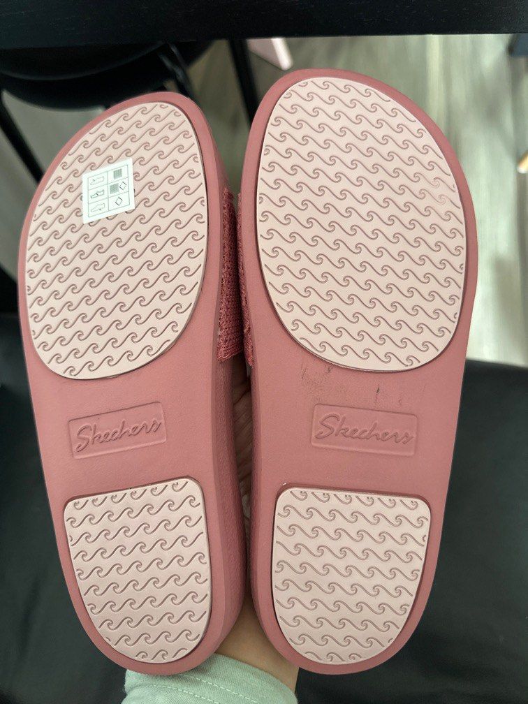 sketcher slippers