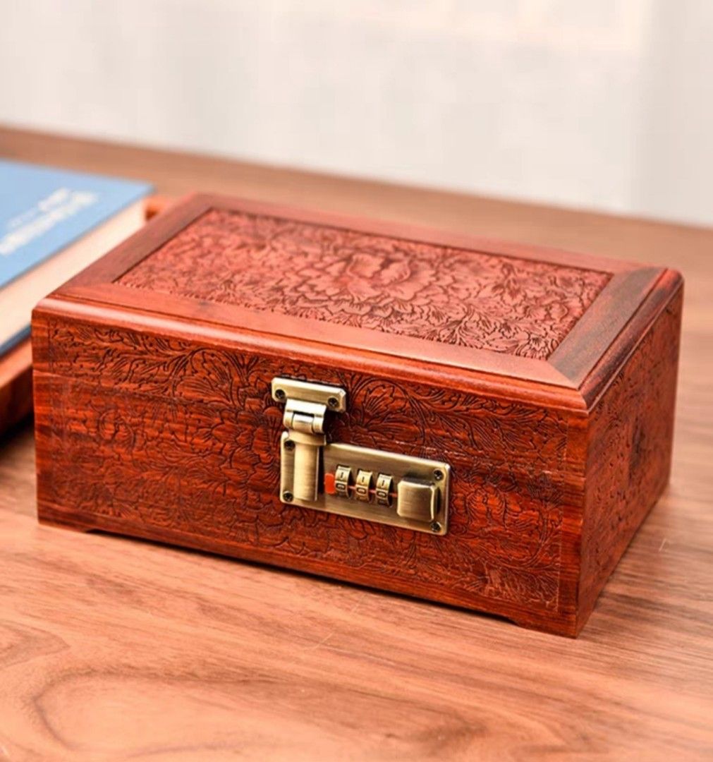 Watch jewellery clearance box