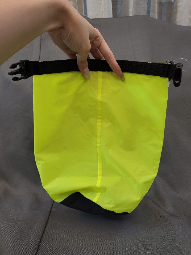 Speedo top dry bag