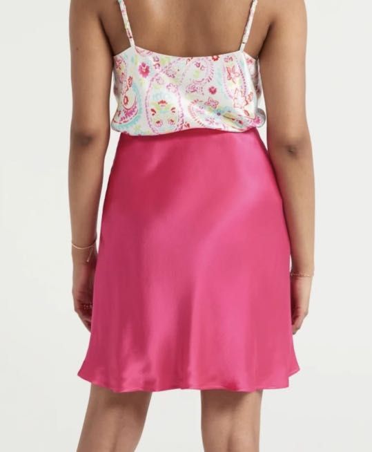 sportsgirl pink satin bias mini skirt Women s Fashion Bottoms