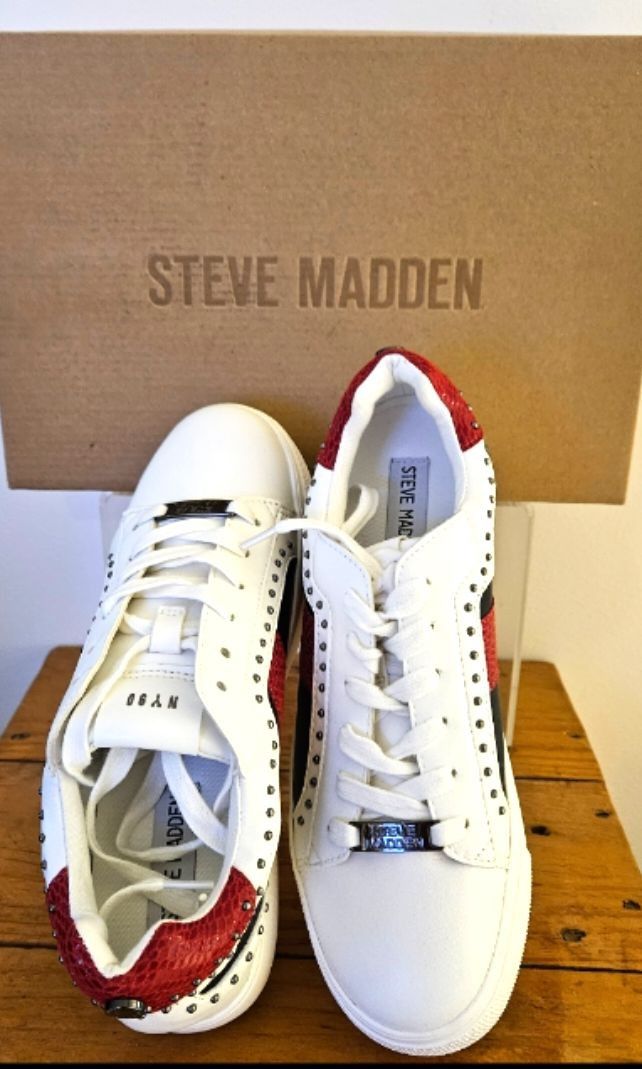 Steve madden women's belle fashion sneakers deals