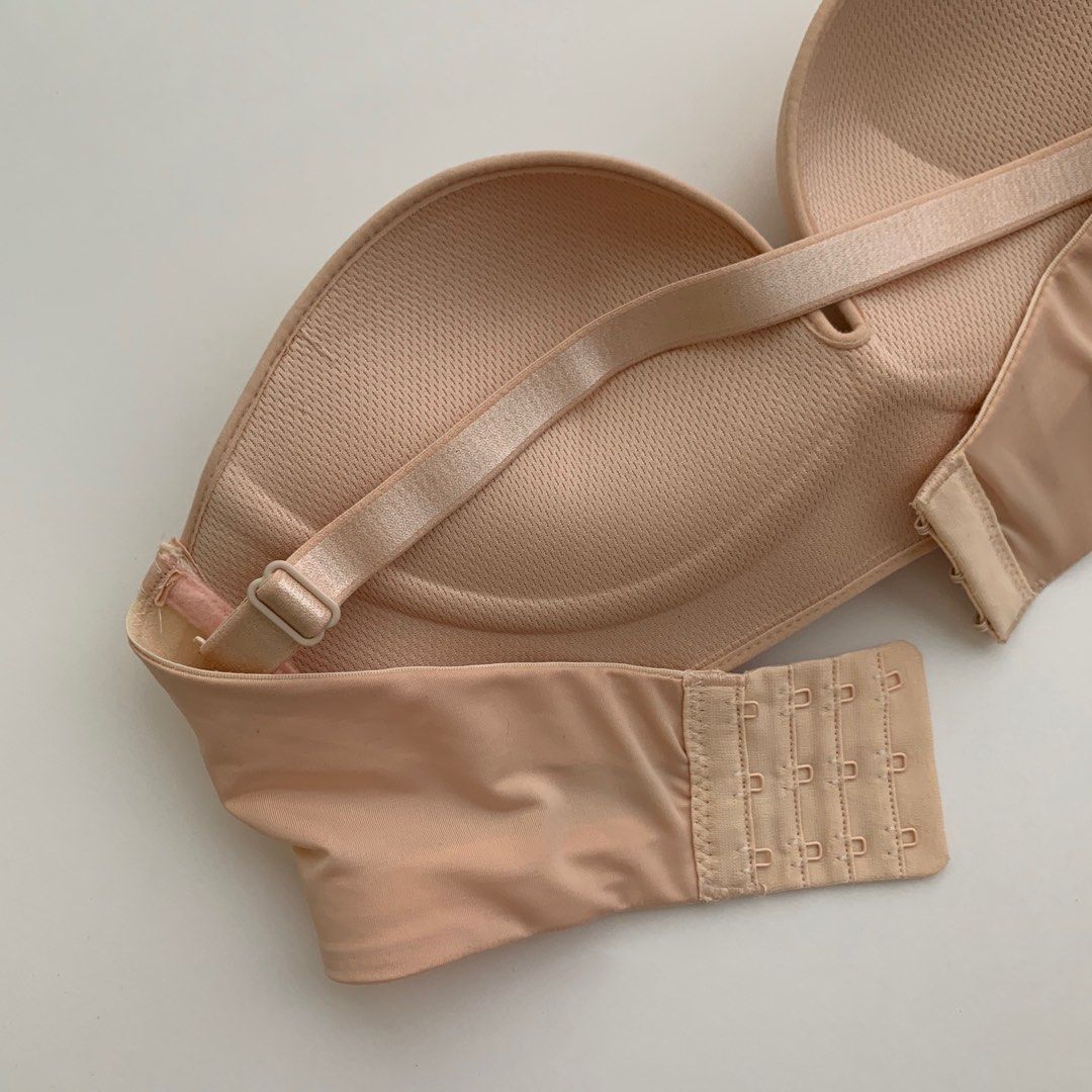 Strapless Wireless Push Up Bra, Women's Fashion, New Undergarments &  Loungewear on Carousell