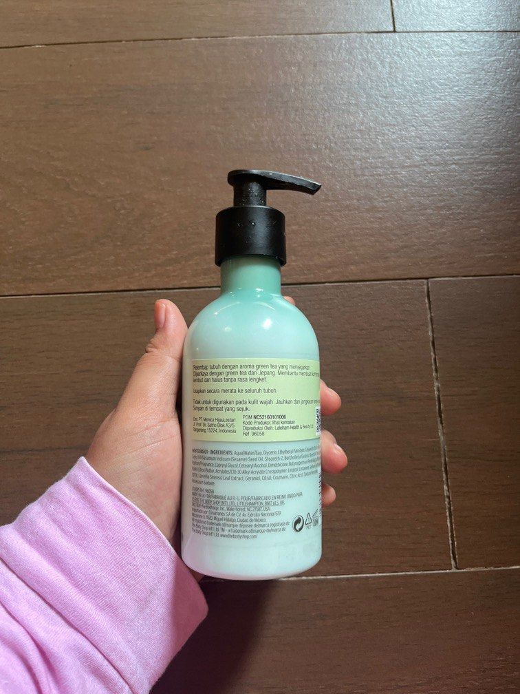 The body shop fuji green tea gel lotion, Kesehatan & Kecantikan, Kulit