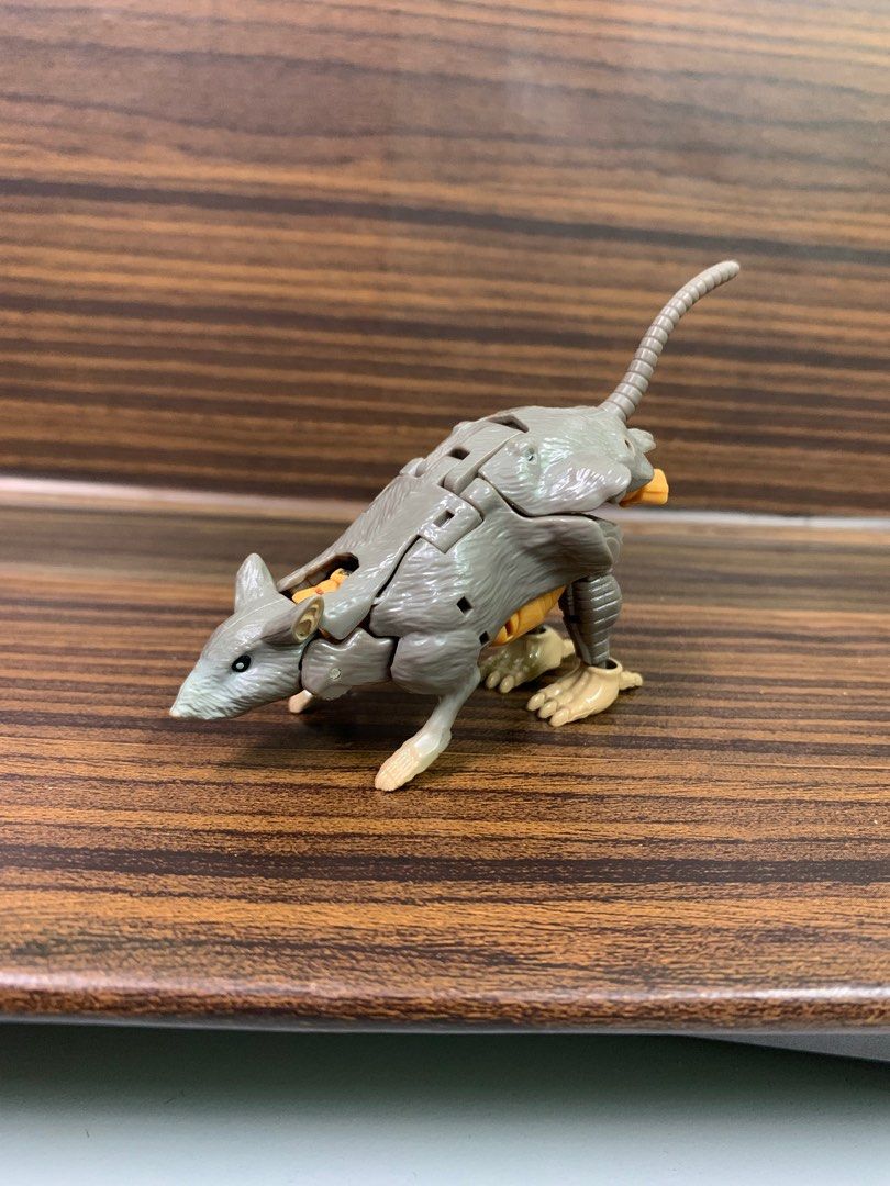 Figura De Acción Transformers Kingdom Wfc-k7 Paleotrex