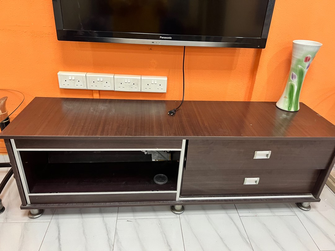 TV Console, Furniture & Home Living, Furniture, TV Consoles on Carousell