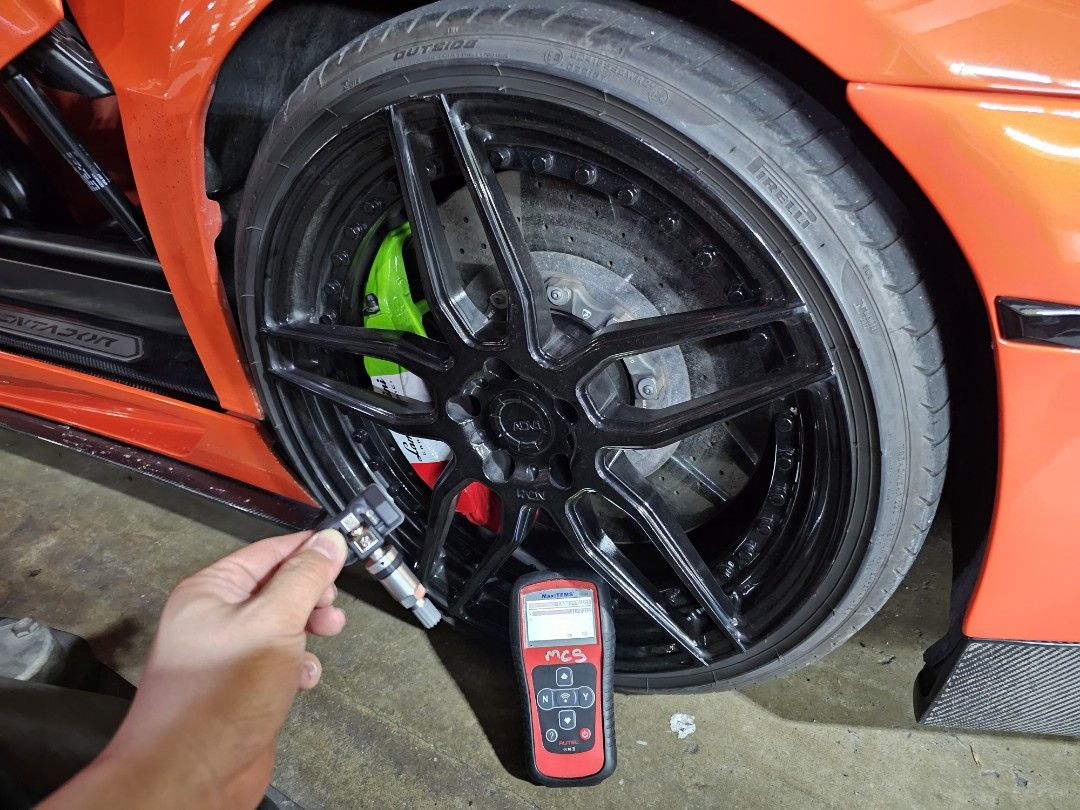 Tyre Pressure Sensor TPMS Sensor Replacement Programming Coding Audi