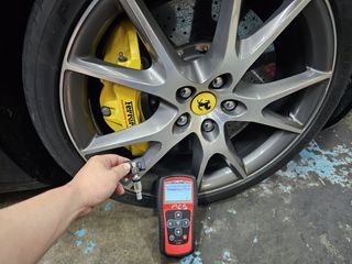 (Category: ) located in . Submitted by mcsgarage.sg (Listing ID 1258677352, Image 1). Description: .