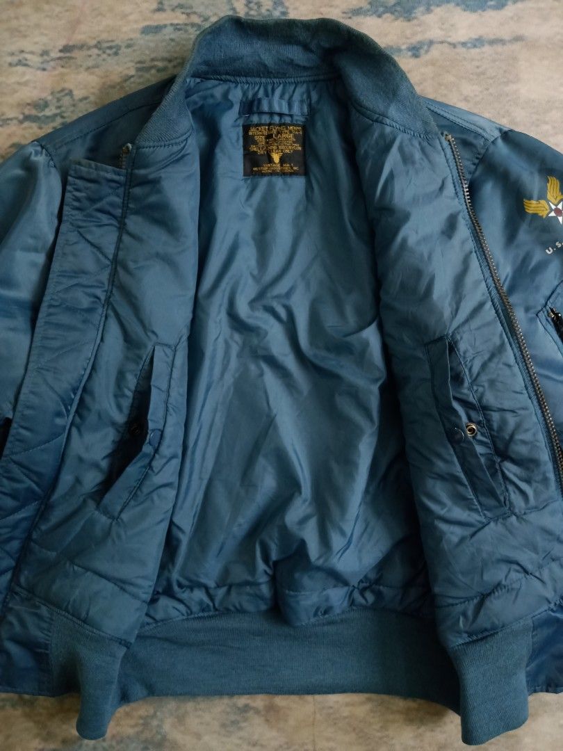 Civilian MA-1 style padded military flight jacket, men's size L Nylon black type Vintage Second Hand