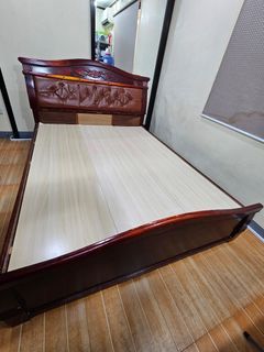 Last day to bid your price. Bid your Price. Used but not Abused Queen Size bed frame with cushioned headboard