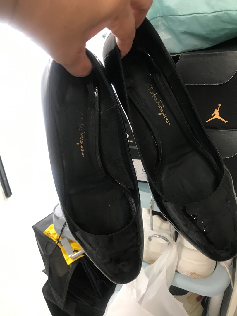 used salvatore ferragamo women's shoes