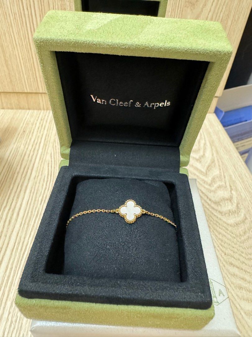 Van cleef & Arpels, 名牌, 飾物及配件 Carousell