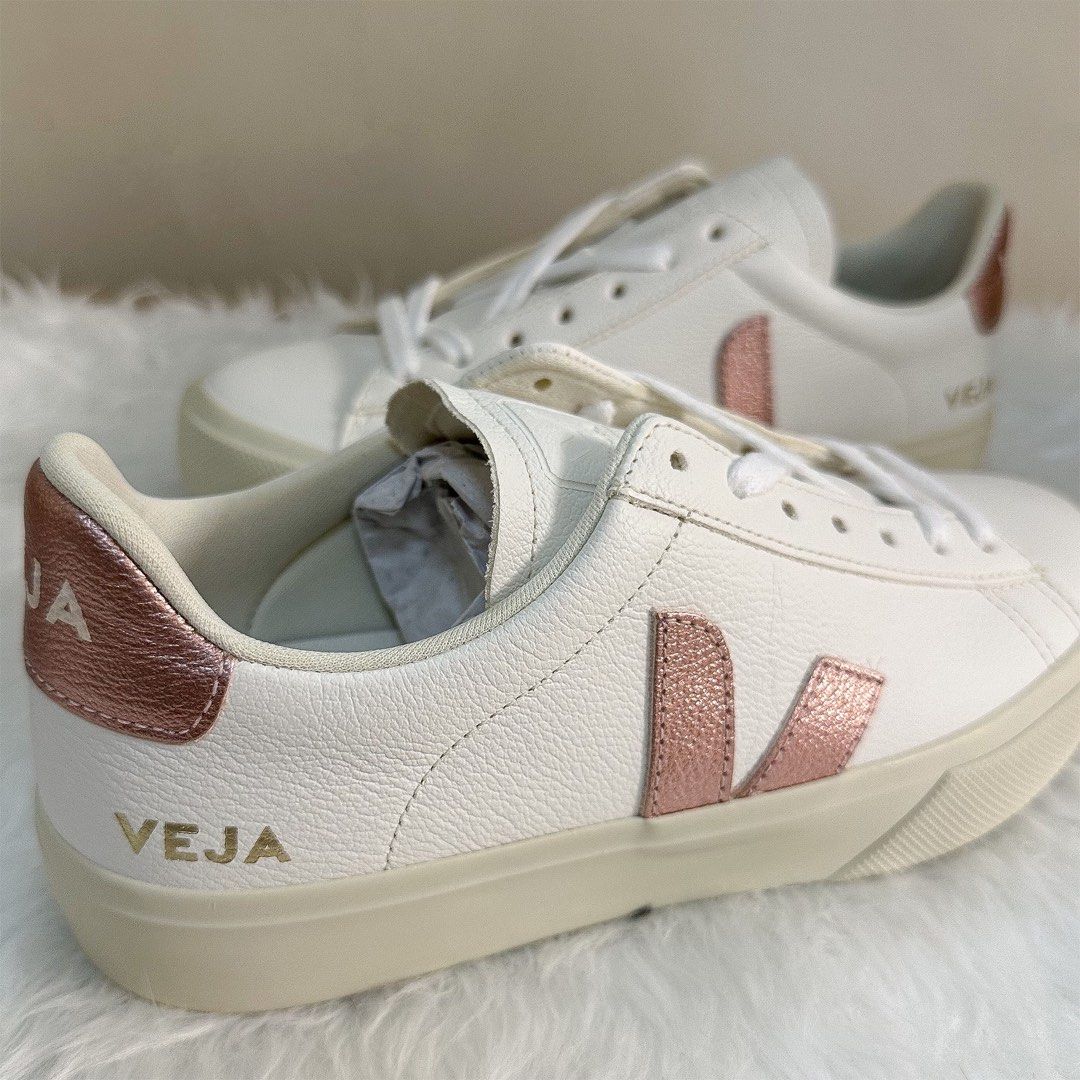 Veja outlet v10 nacre