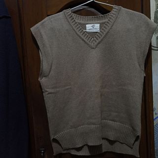 Vest rajut