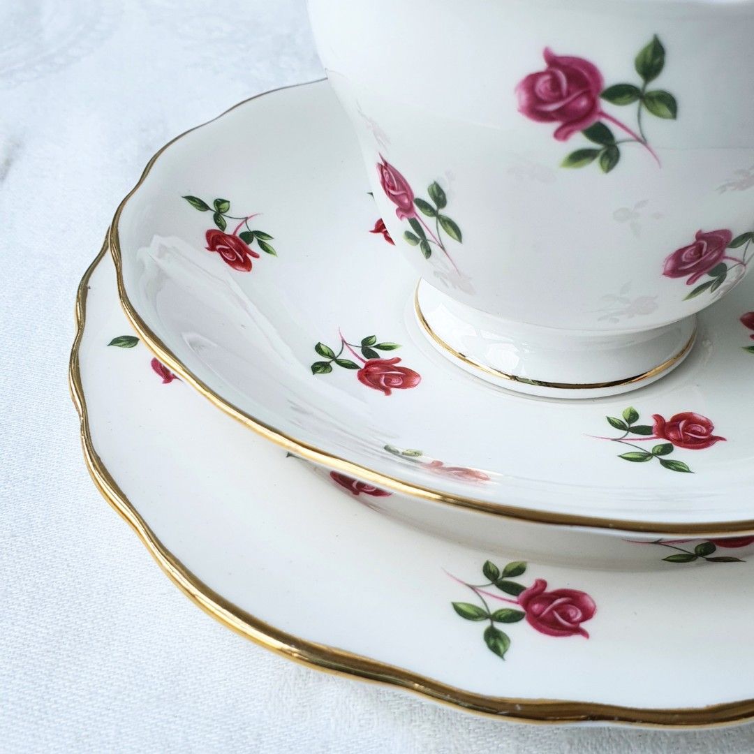 Vintage Colclough Ditsy Roses Teacup Trio, Furniture & Home Living ...