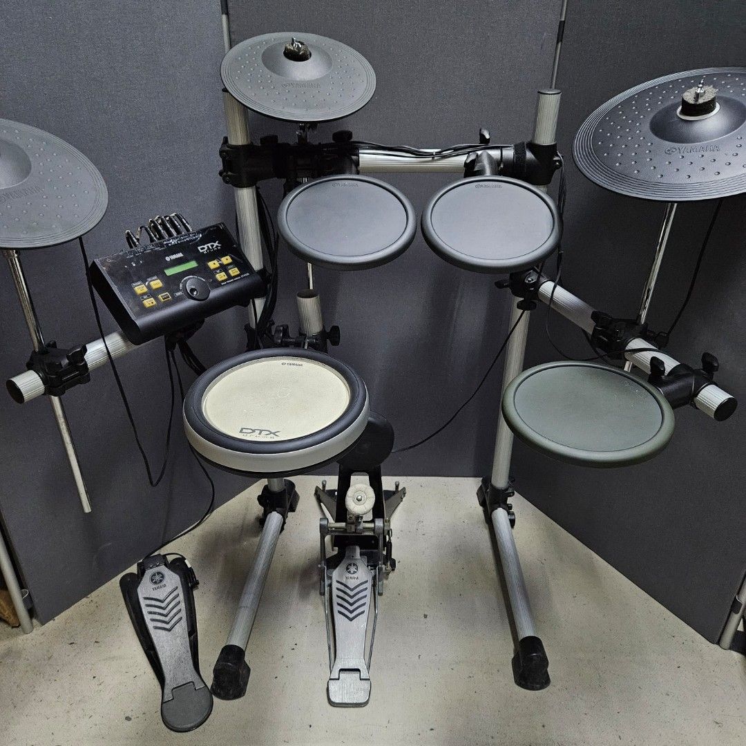 Yamaha DTX520K