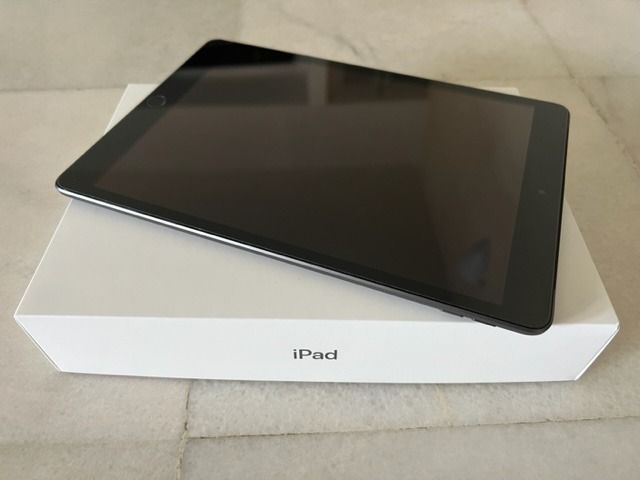10.2-inch Ipad (9th gen) Wi-Fi + Cellular 64GB Space Grey, Mobile Phones &  Gadgets, Tablets, iPad on Carousell