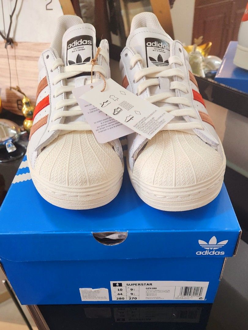 Adidas superstar store peach stripe