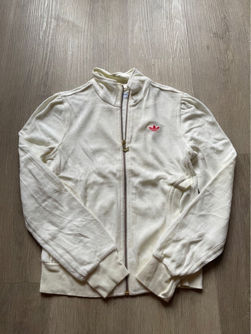White shop velour jacket