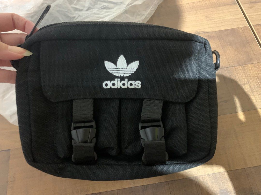 Chest bag adidas on sale
