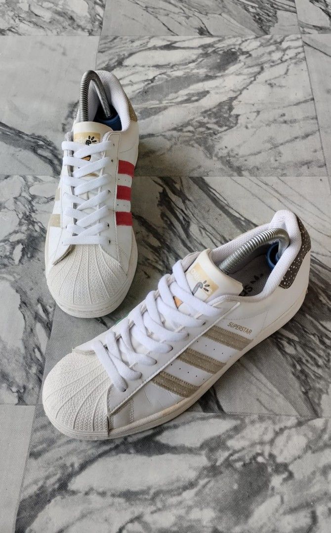 Adidas superstar shop xmas white